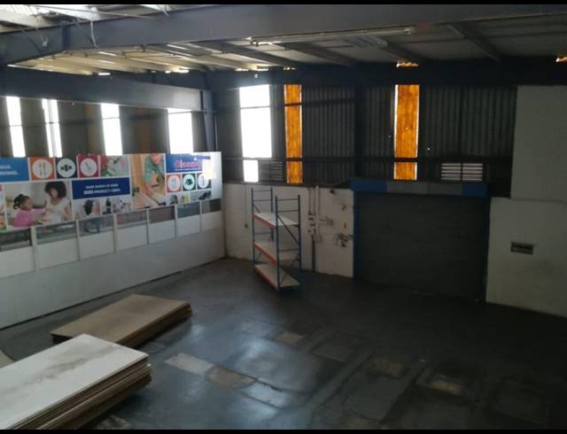 7,775M² WAREHOUSE FOR SALE IN HERIOTDALE